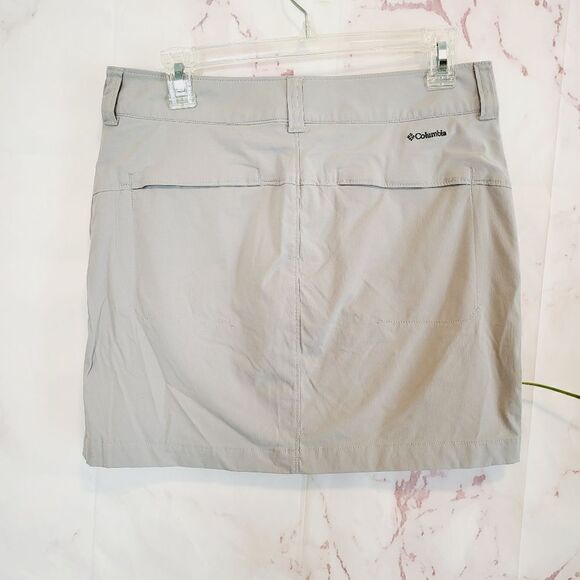 Columbia Sport skirt with shorts under - Picture 2 of 9